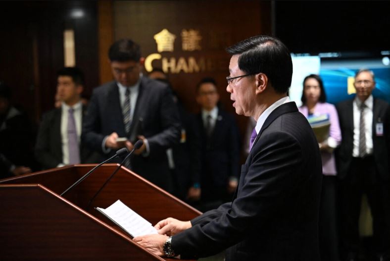 Hong Kong aprueba nueva ley de seguridad nacional pese a las críticas