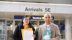 Organizadores de Shen Yun en Chicago exigen investigación sobre agente de aduanas de EE.UU.