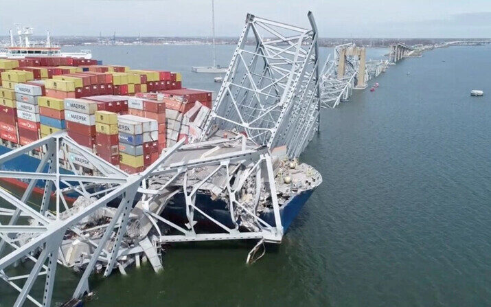 El carguero que se estrelló contra el puente en Baltimore, el 26 de marzo de 2024. (NTSB/Handout vía Reuters)