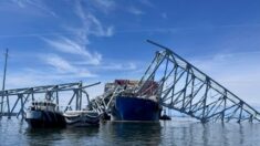 Abren canal a barcos que retiran restos de puente derrumbado en Baltimore