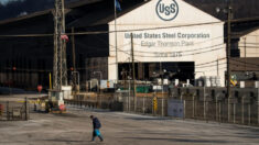 Senador insta a Biden a investigar vínculos de Nippon Steel con China tras adquisición de US Steel