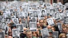 Justicia argentina declara «crimen de lesa humanidad» el atentado contra la AMIA