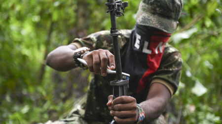 Un soldado muere en otro ataque de la guerrilla del ELN en el norte de Colombia