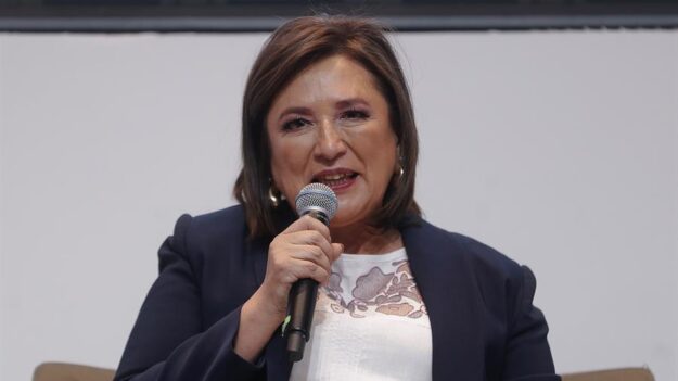 Gálvez promete ser madre de 250,000 niños mexicanos huérfanos por la violencia y la covid