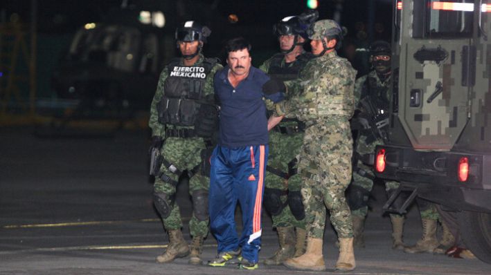El narcotraficante Joaquín “El Chapo” Guzmán (C), en una fotografía de archivo. (EFE/Mario Guzmán)