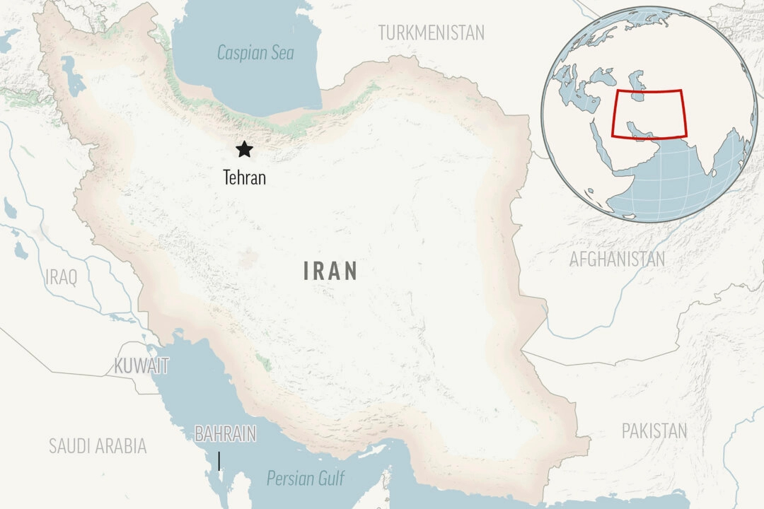 «Explosiones» se escuchan en Irán y vuelos son desviados