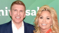 Todd y Julie Chrisley, estrellas de reality shows, impugnan sus condenas por fraude y evasión fiscal