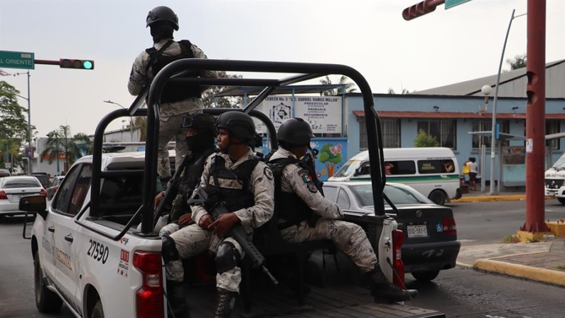 Personal de la Guardia Nacional (GN) realiza patrullajes de vigilancia en el municipio de Tapachula, en el estado de Chiapas (México). Fotografía de archivo. EFE/Juan Manuel Blanco
