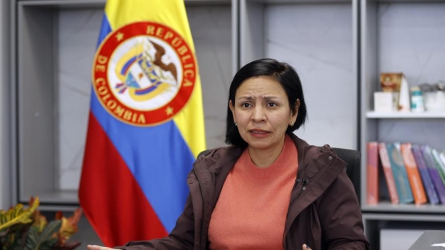 Renuncia directora de Unidad para las Víctimas de Colombia a petición de Petro