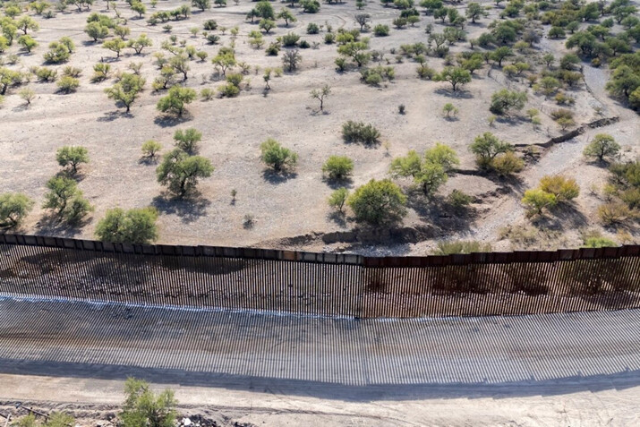 USD 1000 millones reservados para muro fronterizo están congelados en el gobierno de Biden: GAO