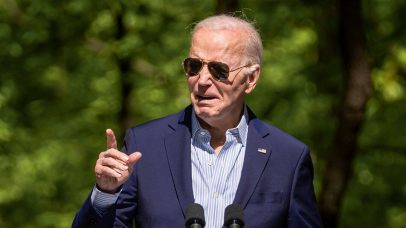 El presidente Joe Biden habla en Prince William Forest Park en Triangle, Virginia, el 22 de abril de 2024. (Madalina Vasiliu/The Epoch Times)
