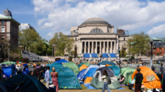 Columbia pide a estudiantes que salgan del campamento o enfrenten suspensión y posible expulsión