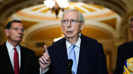 Conservadores recaudan USD 24 millones para las batallas del Partido Republicano por el Senado