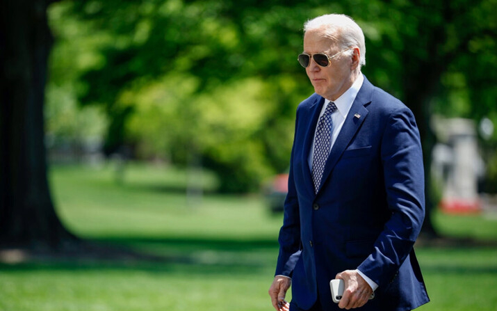 El presidente Joe Biden regresa a la Casa Blanca, en Washington, el 26 de abril de 2024. (Kevin Dietsch/Getty Images)