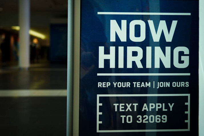 Enfriamiento laboral de EE.UU. se refleja en 175,000 nuevos puestos de trabajo menos de lo esperado
