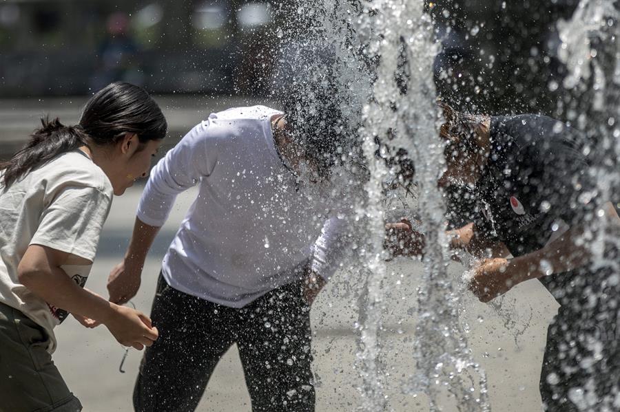 Norte de México se prepara para el pico de la actual onda de calor con 45 grados