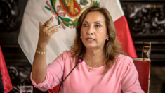 Boluarte acude a un nuevo interrogatorio del fiscal general por el ‘caso Rolex’