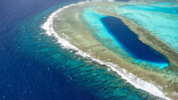 Investigadores descubren que agujero azul Taam Ja’ en México es el más profundo del mundo