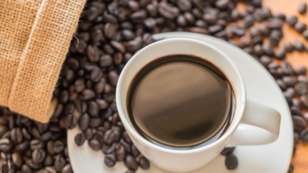 El café tomado de forma moderada puede ayudar a reducir el riesgo de Parkinson