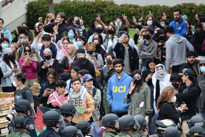 40 por ciento de los arrestados en la protesta de UC Irvine no tenían conexión con la escuela