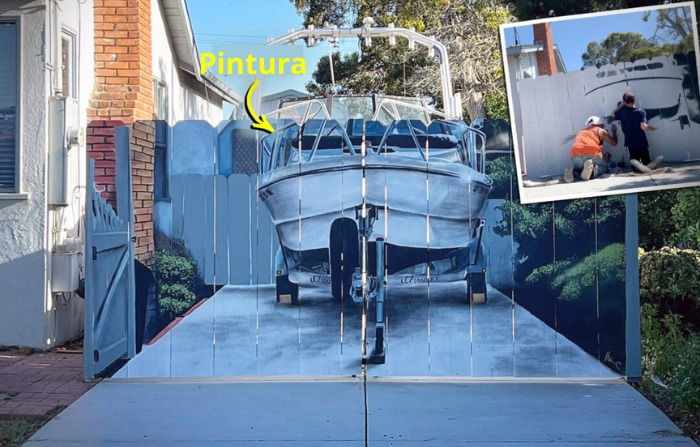 El propietario de un barco en Seaport, California, hizo pintar su barco en la cerca después de que los funcionarios municipales lo obligaran a encerrarlo de acuerdo con el código. (Ilustración de The Epoch Times, cortesía de @hanifwondir)