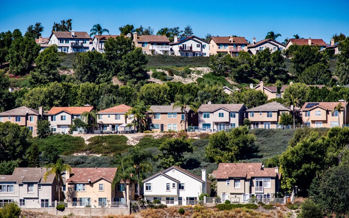 Viviendas en Laguna Niguel, California, el 20 de septiembre de 2022. (John Fredricks/The Epoch Times)
