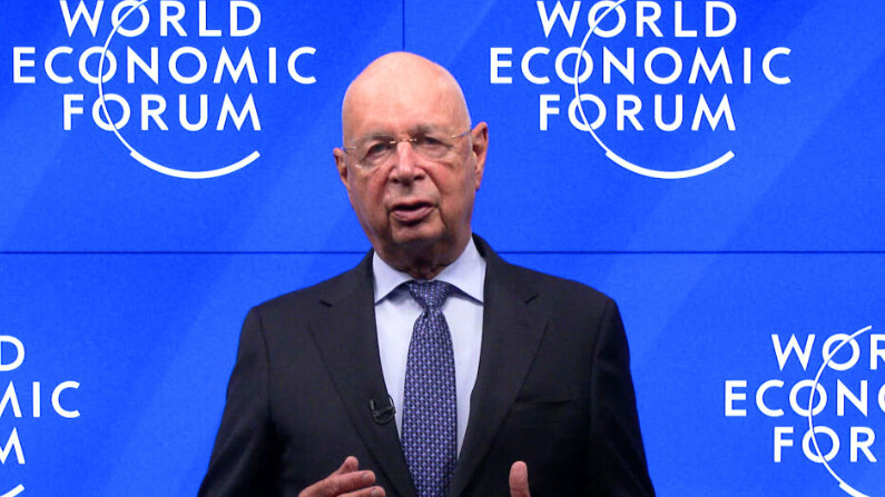 Klaus Schwab,  fundador del Foro Económico Mundial que tiene su sede en Davos, anunció este martes su renuncia a la presidencia ejecutiva del encuentro mundial. Una foto de archivo. (Getty Images/Getty Images por Greentech Festival)