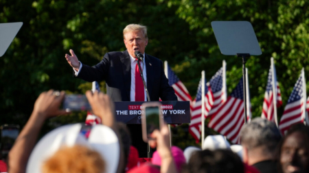 Trump: Políticas de Biden dejan atrás a los residentes del Bronx