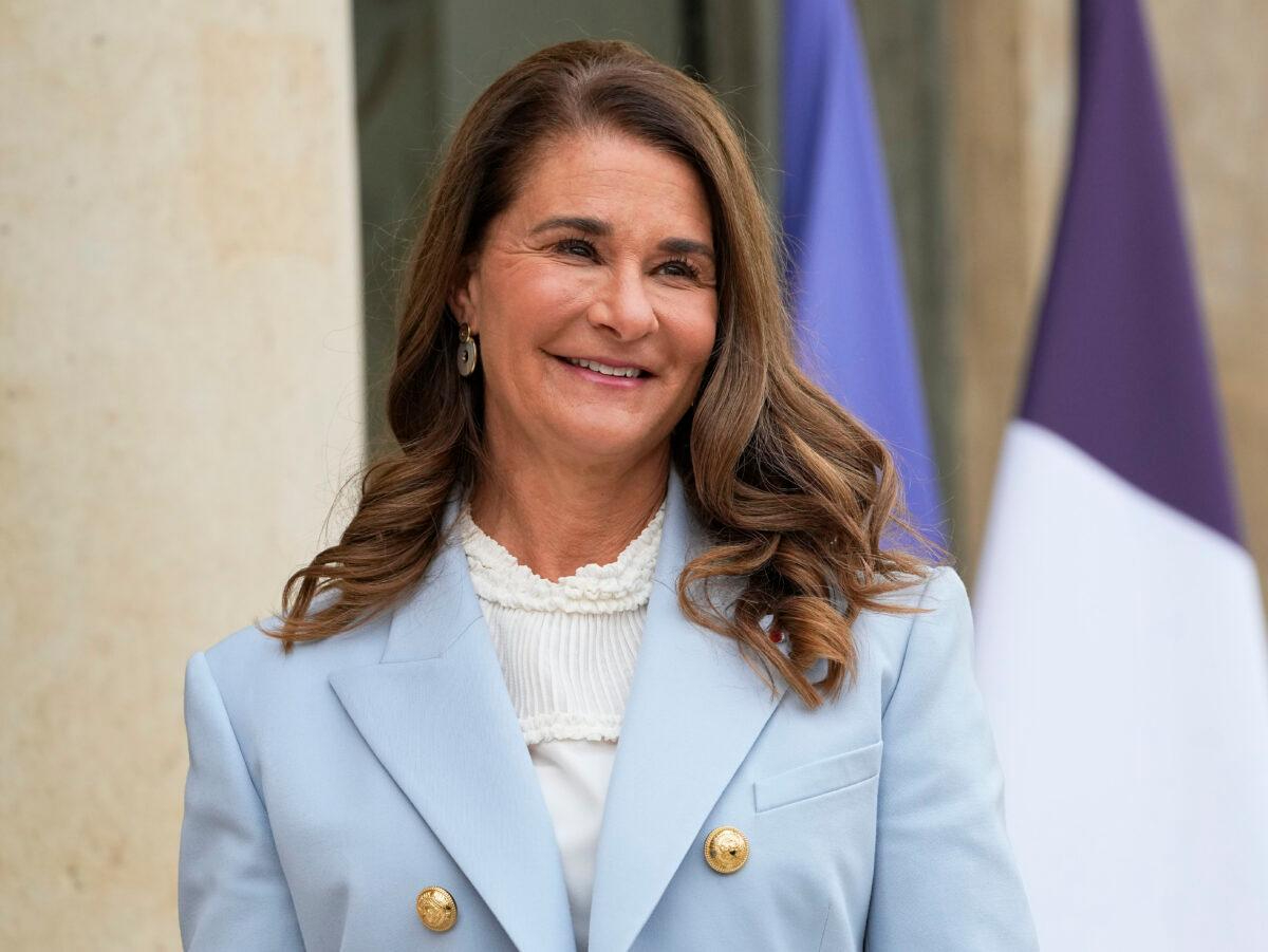 Melinda French Gates en una conferencia sobre igualdad de género en el Palacio del Elíseo en París el 1 de julio de 2021. (Michel Euler/AP Photo)