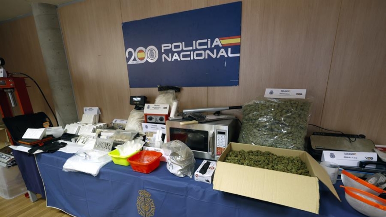 La Policía Nacional ha desmantelado en la provincia de Tarragona el primer macrolaboratorio de procesamiento de clorhidrato de cocaína, liderado por una célula del cártel de los Balcanes o Balkan Cartel. EFE/ Javier Lizon