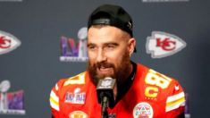 Travis Kelce, de los Kansas City Chiefs, valora a Harrison Butker aunque no coincida con sus ideas