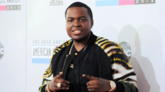 Sean Kingston acepta regresar a Florida, donde él y su madre enfrentan cargos por fraude