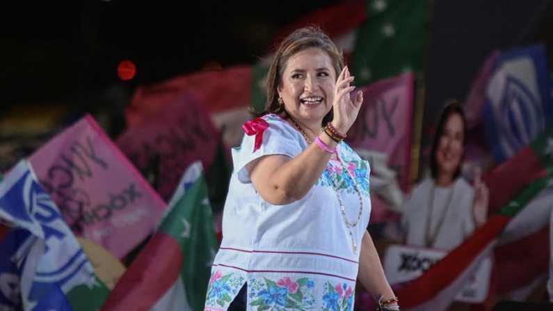 La candidata opositora Xóchitl Gálvez, participa durante un acto político este martes 28 de mayo de 2024 en la ciudad de Mérida, en Yucatán (México). (EFE/Lorenzo Hernández)