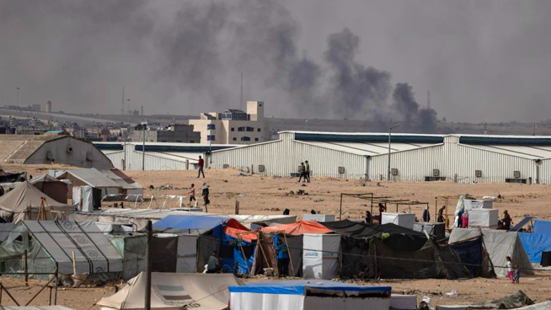 Un campamento de desplazados en Rafah. EFE/EPA/Haitham Imad 