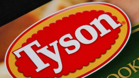 Tyson Foods discrimina a ciudadanos estadounidenses al contratar extranjeros: America First Legal