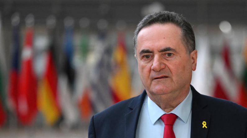 El ministro de Asuntos Exteriores de Israel, Israel Katz, llega a una reunión del Consejo de Asuntos Exteriores (CAE) en la sede de la UE en Bruselas el 22 de enero de 2024. (John Thys/AFP vía Getty Images)