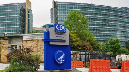 CDC: Raro trastorno neurológico es «más común de lo esperado» tras vacuna contra el VRS