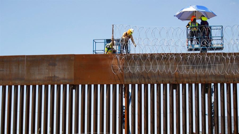 Imagen de archivo de la frontera entre Ciudad Juárez, México y El Paso, Texas, en EE.UU. EFE/ Luis Torres