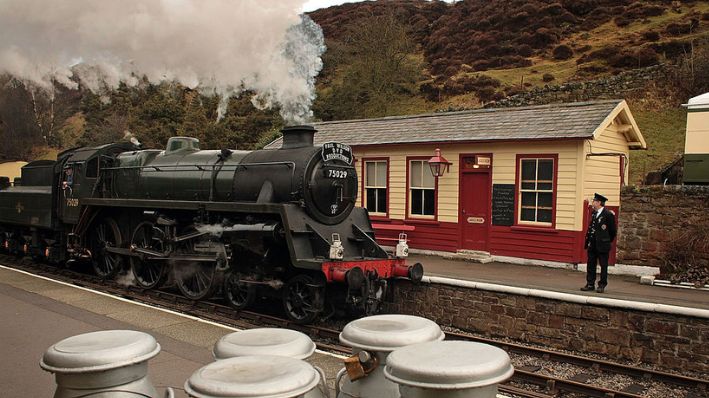 Una imagen de archivo de una locomotora de vapor en Goathland, Reino Unido. (Christopher Furlong/Getty Images)