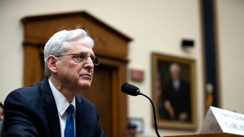 El fiscal general Merrick Garland declara durante una audiencia del Comité Judicial de la Cámara de Representantes, Washington, 4 de junio de 2024. (Allison Bailey/Middle East Images vía AFP)