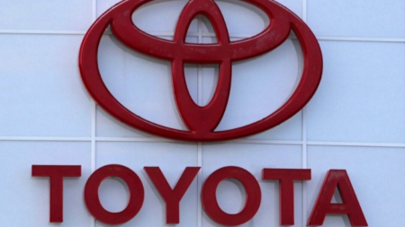Toyota retira más de 100,000 vehículos de estos modelos por posibles residuos en el motor