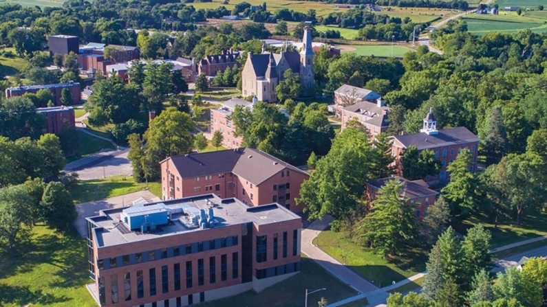 Cornell College en Mount Vernon, Iowa, en una fotografía de archivo. (Cortesía de Cornell College vía CNN Newsource)
