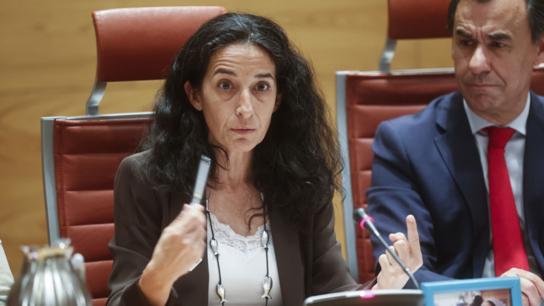 Patricia Ramírez, la madre de Gabriel Cruz, comparece en el Senado para pedir reformas legislativas, y evitar la emisión de una serie de televisión sobre el crimen de su hijo con testimonios de su asesina. EFE/ Fernando Alvarado