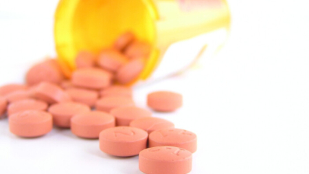 Informe de evaluación de riesgos sugiere que menos estadounidenses necesitan tomar estatinas