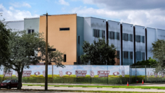 6 años después del tiroteo en la escuela de Parkland, el edificio será finalmente demolido