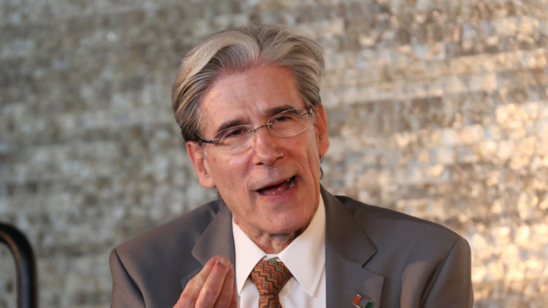 Julio Frenk asiste al evento Making Strides: Advancing Women's Leadership el día uno, el 19 de noviembre de 2015 en Miami, Florida. (Aaron Davidson/Getty Images para Eisenhower Fellowships)