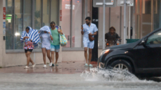 Lluvias dejan inundaciones y vuelos cancelados en Florida