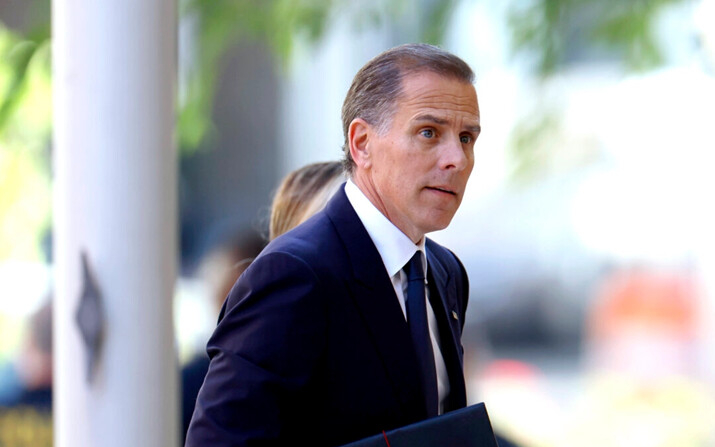 Hunter Biden, hijo del presidente Joe Biden, llega al edificio federal J. Caleb Boggs, en Wilmington, Delaware, el 4 de junio de 2024. (Anna Moneymaker/Getty Images)