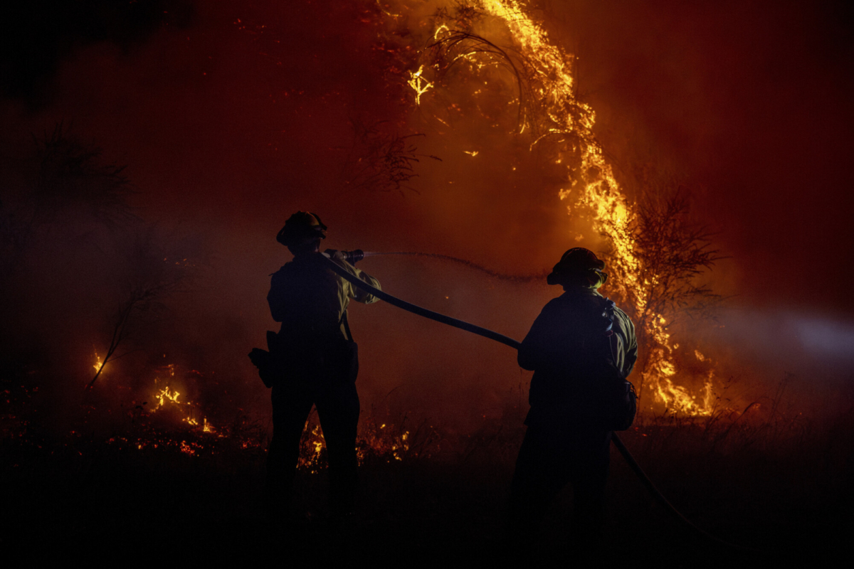 bomberos-ganan-terreno-contra-gran-incendio-forestal-calif1.jpg