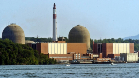 Senado envía a Biden un proyecto de ley bipartidista para impulsar la energía nuclear